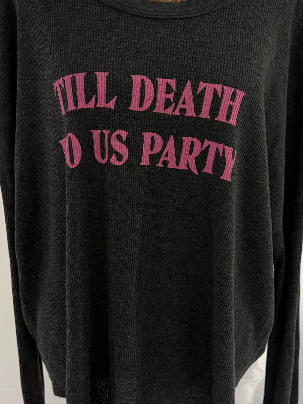 ✨ Wildfox Couture "Till Death Do Us Party" Perry Thermal ✨